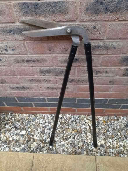 Photo of free Lawn Edging Shears (Sapcote LE9) #2