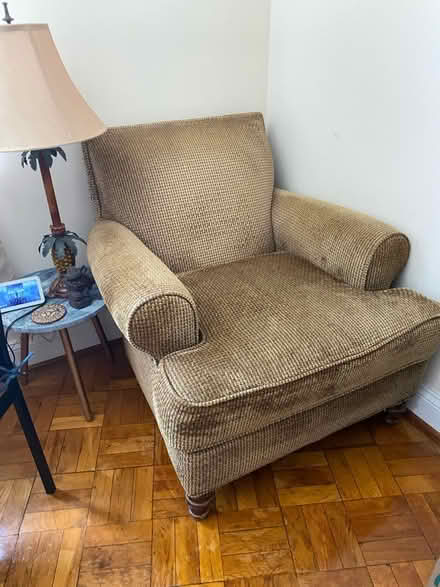 Photo of free Vintage Armchair (Near Downtown) #1
