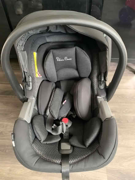 Photo of free Car seat for newborns (SW2) #1