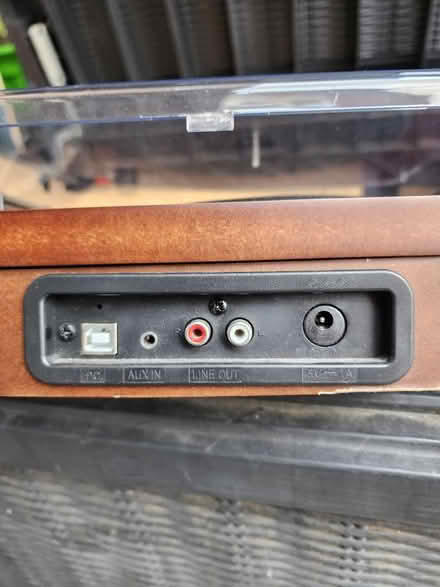 Photo of free Turntable (Borehamwood) #3