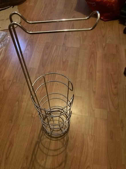Photo of free Toilet roll holder (Ryde PO33) #2