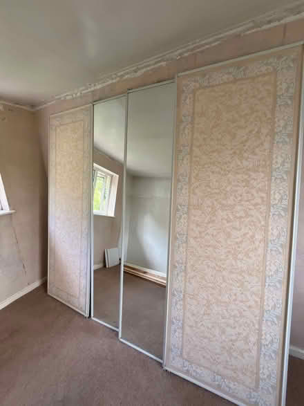Photo of free Built in wardrobe doors / mirrors (Tunbridge Wells TN2) #1