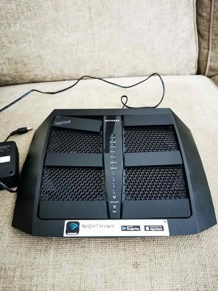 Photo of free Dual Band Router (Oldmeldrum AB51) #1