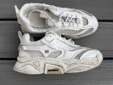 Photo of free Size 5 trainers (Blairhall KY12) #3