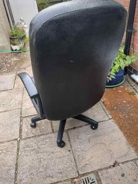 Photo of free Leather chair (Leicester Forest East LE3) #2