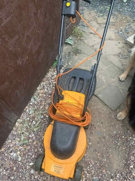 Photo of free Lawnmower (Southend on sea SS1) #1