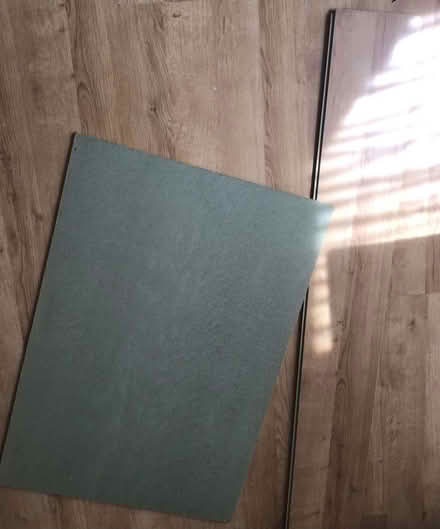 Photo of free Laminate flooring & underlay boards (Chigwell Row IG7) #4