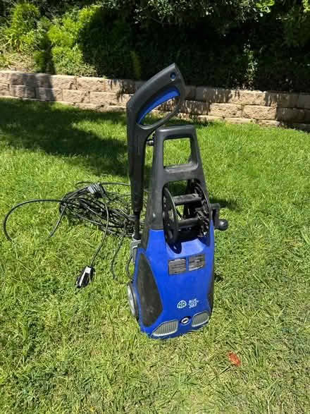 Photo of free Pressure washer – electric (South Carlsbad / La Costa) #1