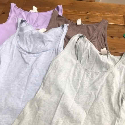Photo of free Women’s H&M tees and tanks bundle, size small (Whitton TW3) #2