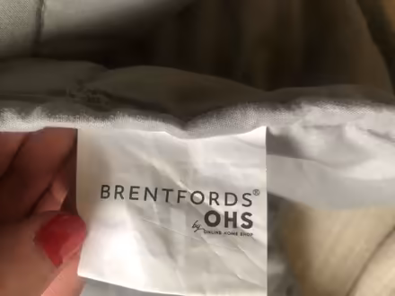Photo of free Brentford weighted blanket (8kg) (BS32) #3