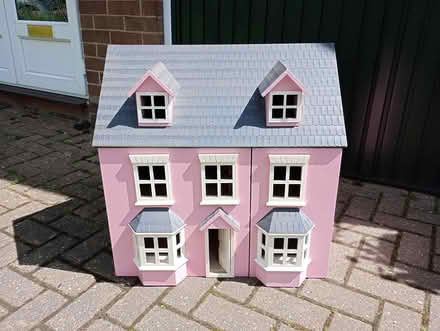 Photo of free Doll's house (MK3 Bletchley) #1