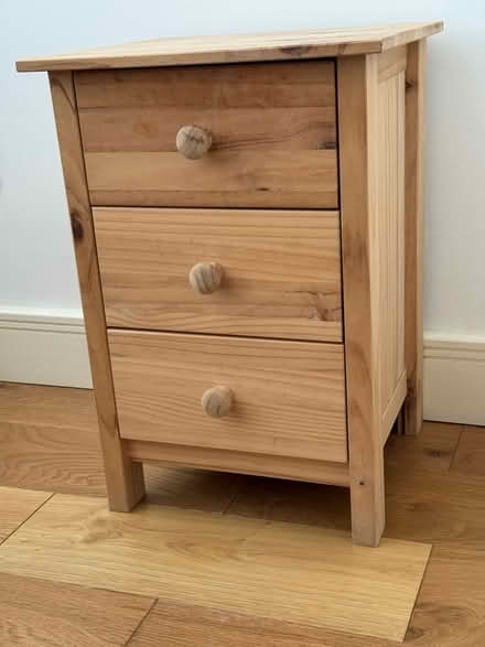 Photo of free Small bedside unit, wood (South Woodford E18)