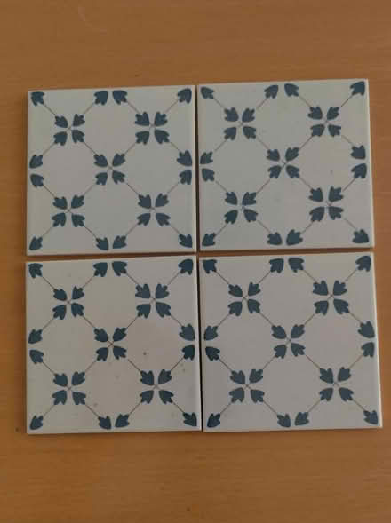 Photo of free Victorian pattern wall tiles (Basingstoke RG23) #1