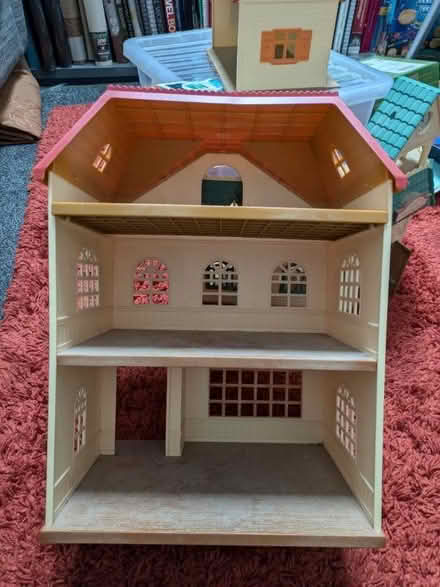 Photo of free Sylvanian family shells (Crown Wood RG12) #2