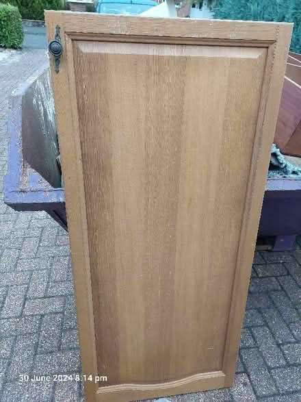 Photo of free tall cupboard door (Twyford RG10) #2
