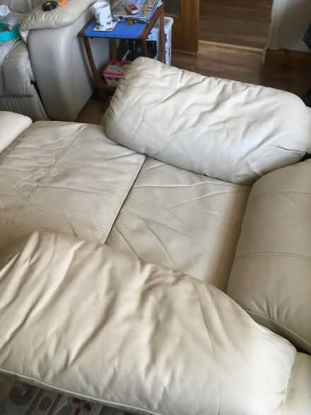Photo of free Electric leather recliner chair (LE2 Aylestone Leicester) #3
