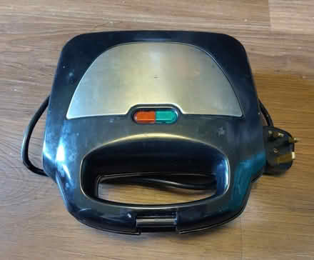 Photo of free Sandwich toaster (SM1) #1