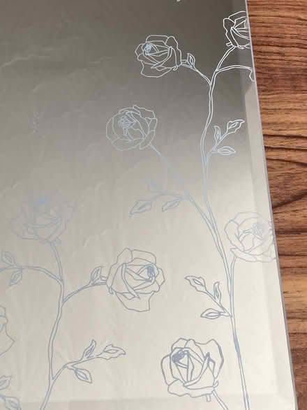 Photo of free Pretty wall mirror 40x60cms (Sewerby YO16) #2