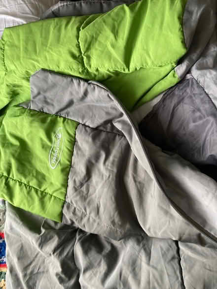 Photo of free Double sleeping bag/ cover SEE INFO (E5 UpperClapton) #1