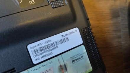 Photo of free Very old laptop (2009) (SM1) #2