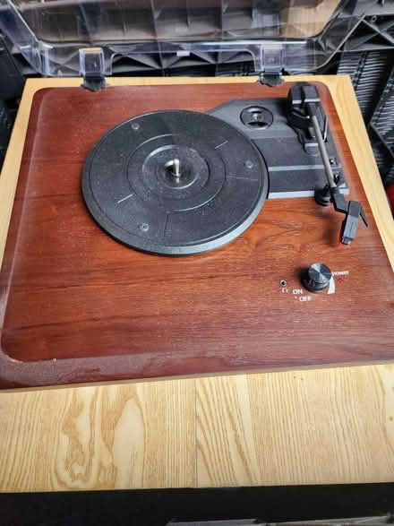Photo of free Turntable (Borehamwood) #2