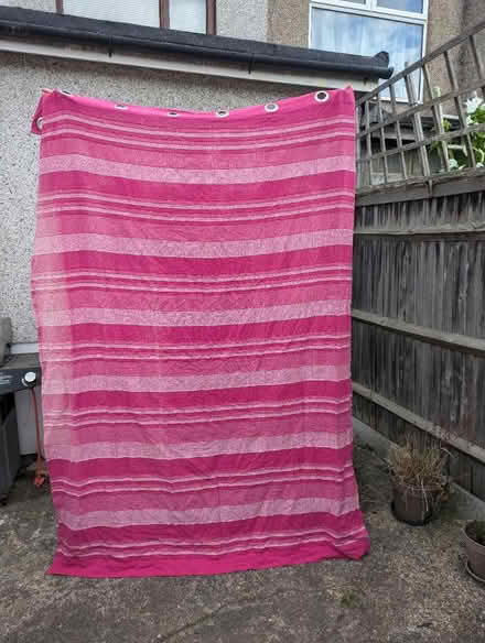 Photo of free Curtains (DA7 4) #1