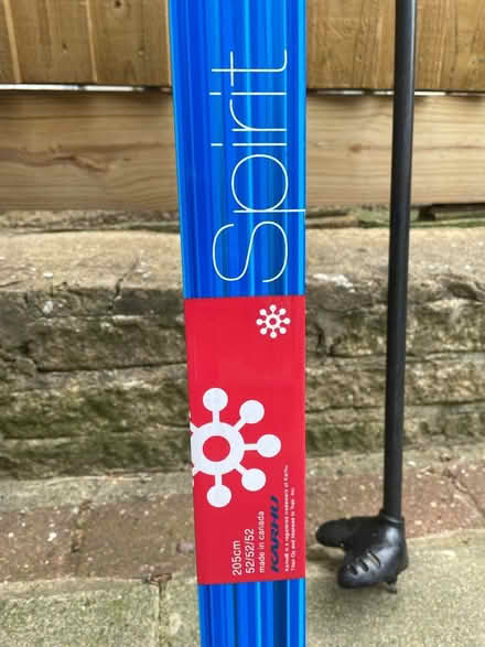 Photo of free 2 pairs of cross country skis (Tottenham, N17 0) #3