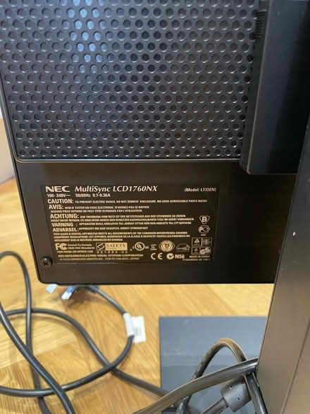 Photo of free Monitor (N10 near Colney Hatch Lane) #1
