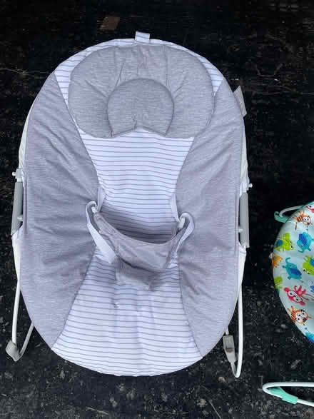 Photo of free Baby Bouncer/Rocker (& Music) (Glan Conwy (LL28)) #1