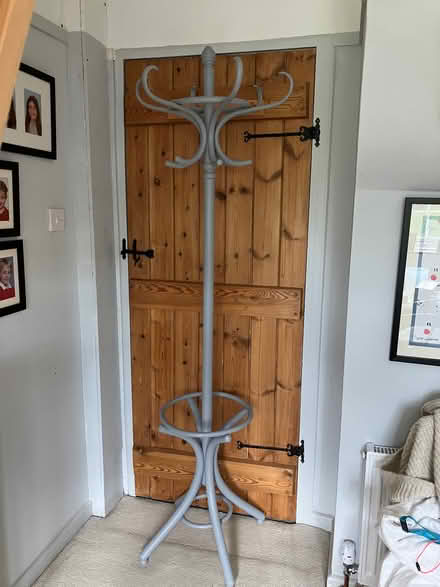 Photo of free Coat/hat/umbrella stand (Salfords, Redhill, RH1) #1