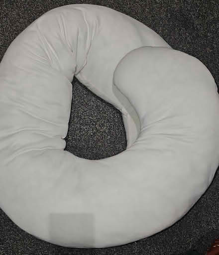 Photo of free C shaped pregnancy pillow (Westhoughton) #3
