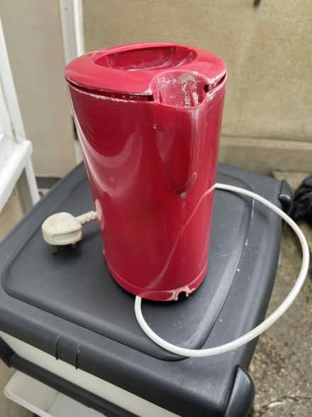 Photo of free Electric kettle (Oxford, near Cowley Rd. Tescos) #3
