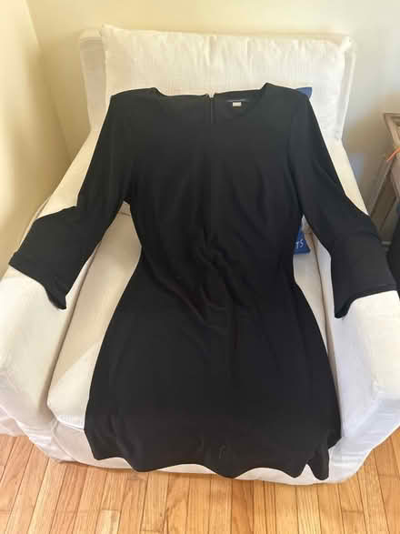Photo of free Women’s clothing (Woodfield Rd &Airpark Rd) #1
