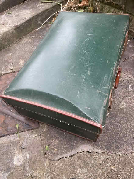 Photo of free Big vintage suitcase (Oxford, near Cowley Rd. Tescos) #4