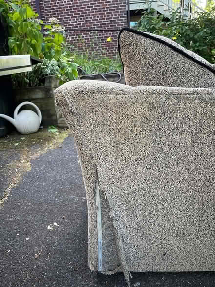 Photo of free 96” sleeper sofa (Tenleytown) #3