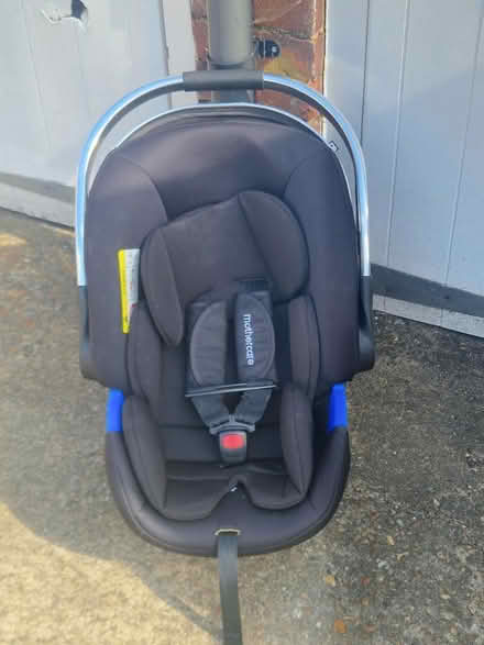 Photo of free pram and car seat (Camden NW1) #2