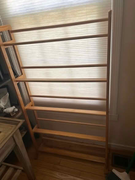 Photo of free DVD/ media tower (Woodfield Rd &Airpark Rd) #1
