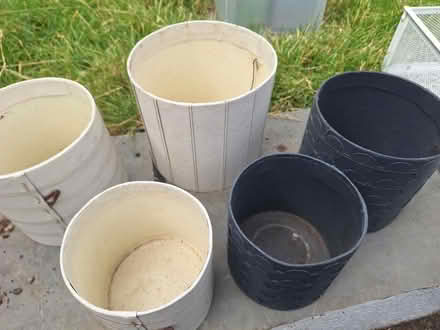 Photo of free Assorted recycled paper indoor pots (Kingscourt, Stroud) #2