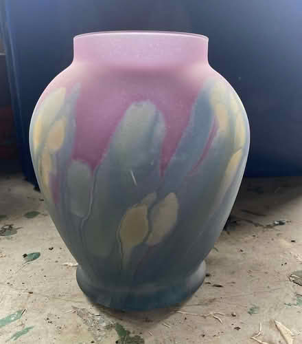 Photo of free Glass vase (Sutton-in-Ashfield, NG17) #1