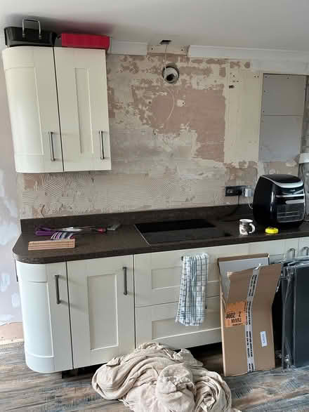 Photo of free Kitchen cupboards and worktops (Trelowth , St Austell) #2