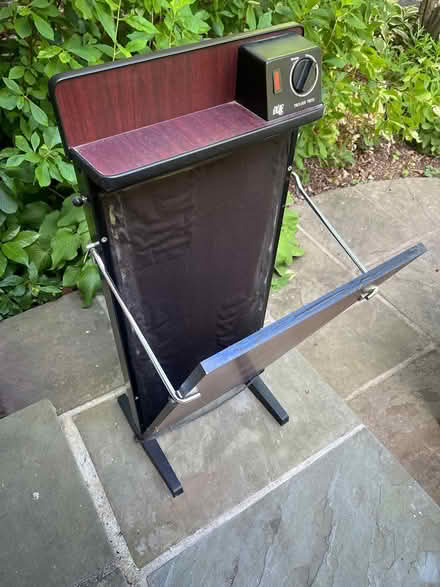 Photo of free Trouser Press (Tenleytown) #2