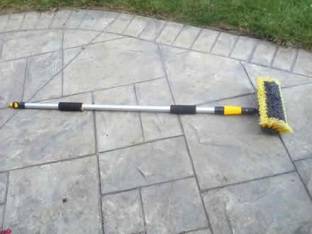 Photo of free Soft Brush On Extending Pole (DA13) #2