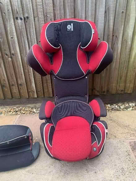 Photo of free Kiddy car seat- 15 to 36 kgs (Northchurch HP4) #2
