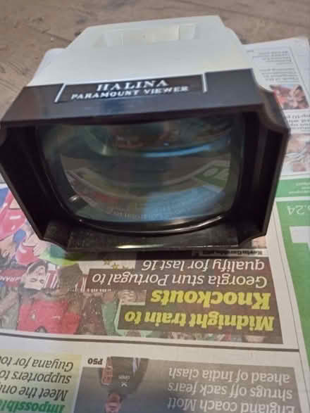 Photo of free Battery operated slide viewer (Stockport SK4) #1