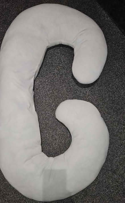 Photo of free C shaped pregnancy pillow (Westhoughton) #1
