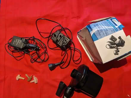Photo of free Air beds and pump (Clapton E5) #3