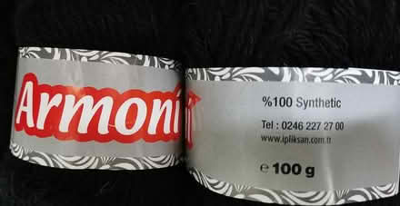 Photo of free Aran yarn for knitting/crochet (FY8 heyhouses) #1