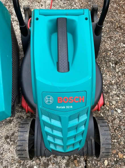 Photo of free Lawnmower (St Albans AL2) #3