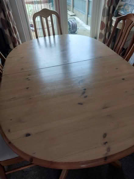 Photo of free Extending table and 5 chairs (NG16) #2
