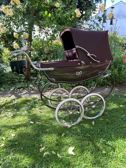 Photo of free Silver cross dolls pram (Croxley Green WD3) #2